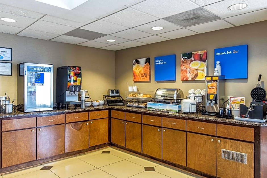 Comfort Inn & Suites Thomson