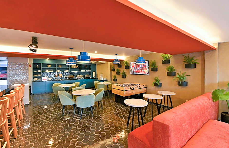 Vista Express Guadalajara Expo Surestay By Bw