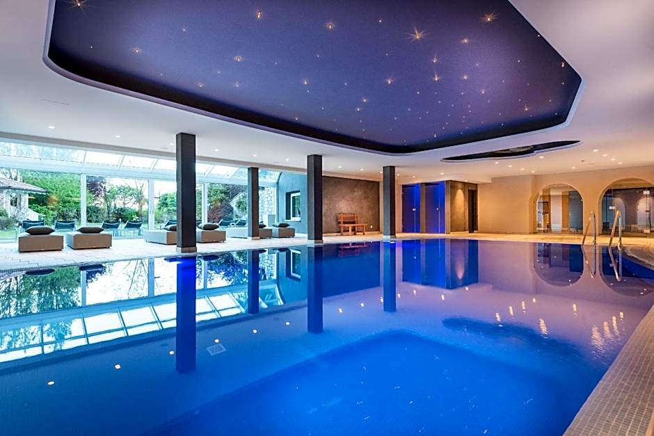 FAYN garden retreat hotel