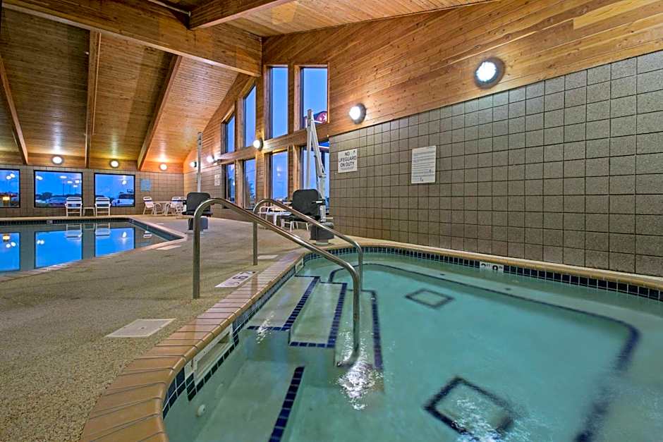 AmericInn by Wyndham Iowa Falls
