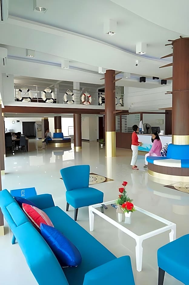 Bed By Cruise Hotel At Samakkhi-Tivanont