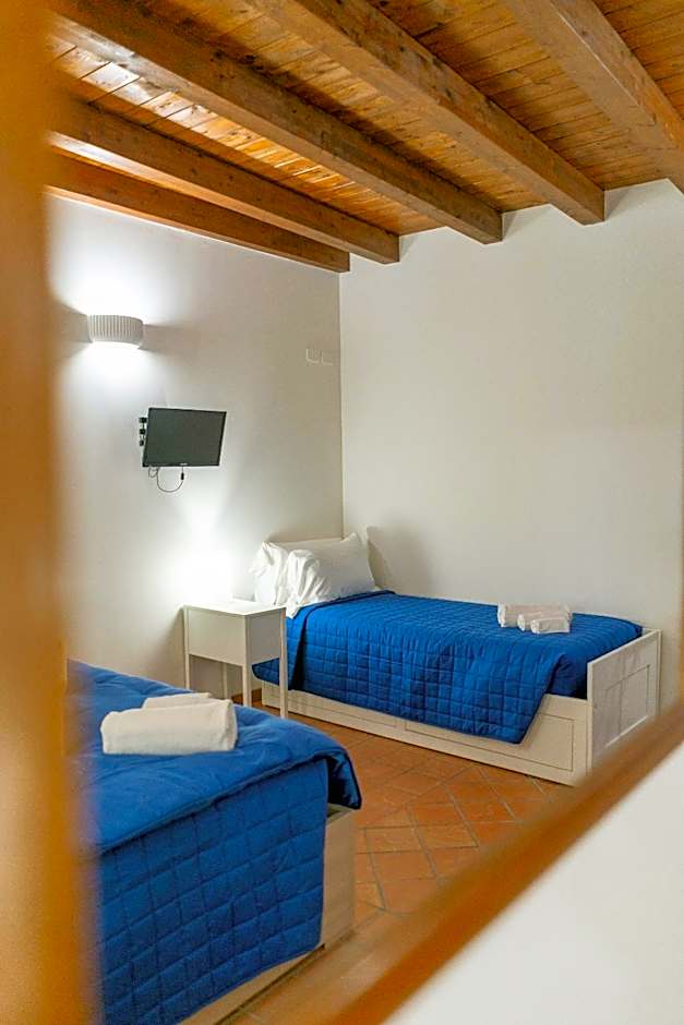 Elsa d'Ortigia - I TRE ARCHI