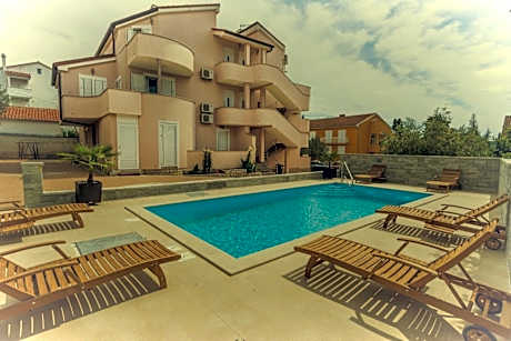 Apartments Basilea No. 2