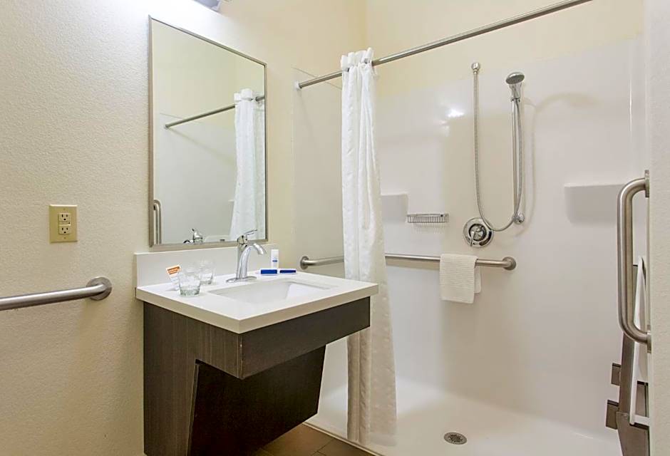 Candlewood Suites San Marcos By IHG