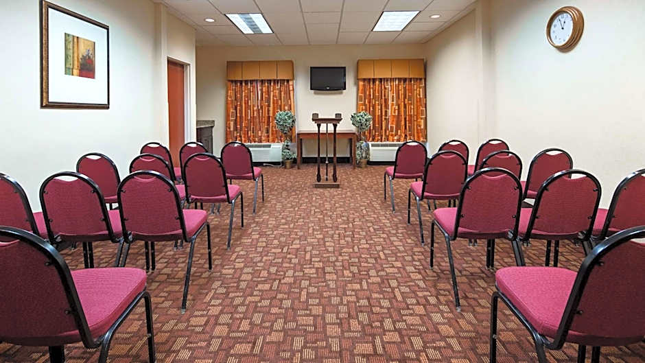 Best Western Hiram Inn & Suites