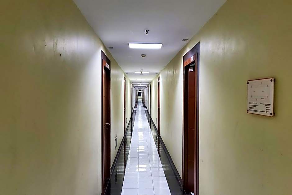 OYO 93545 Gateway Cicadas Apartment By Barbie Homestay