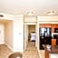 TRUMP INTL 2 BEDROOM APARTMENT 1600 Sqf Ocean and Bay View