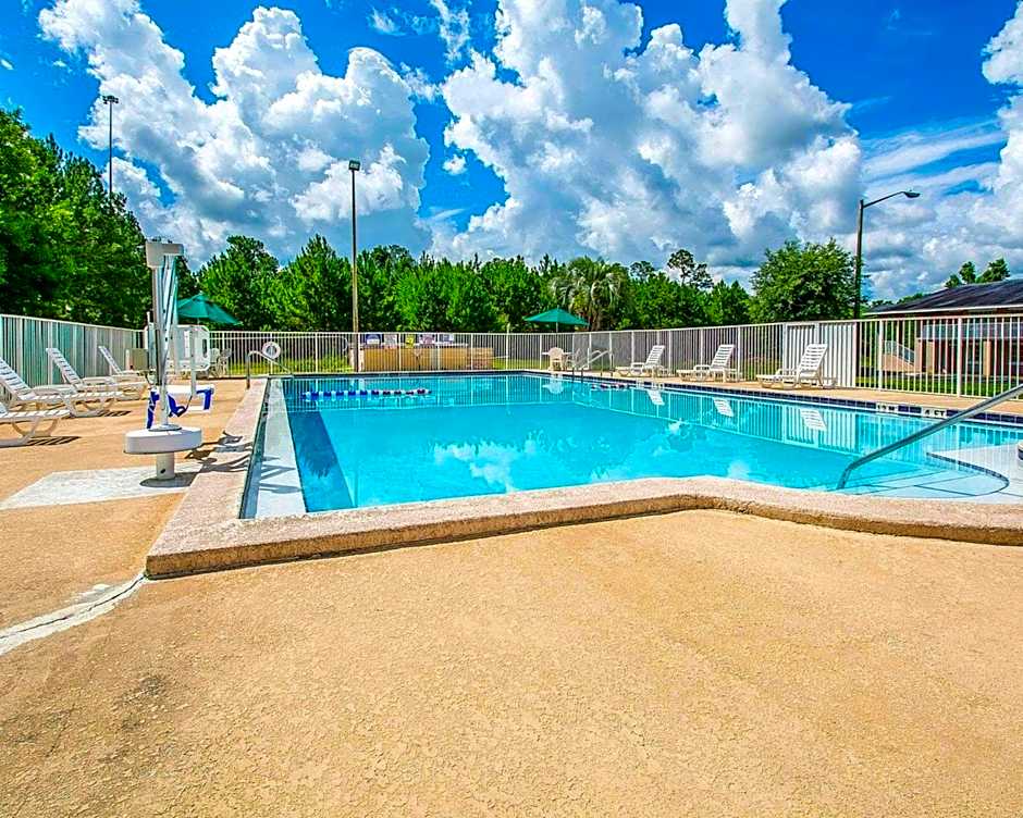 Rodeway Inn Gainesville - University Area