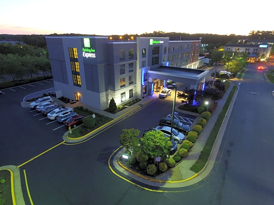 Holiday Inn Express Quantico - Stafford, an IHG Hotel
