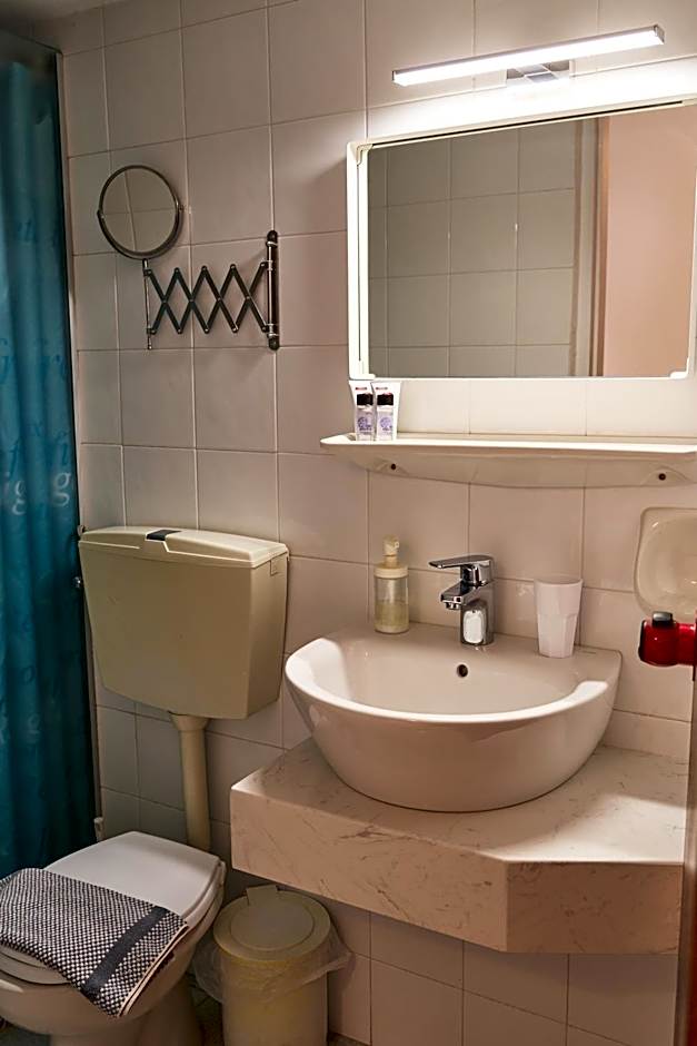 Malia Boutique Studios