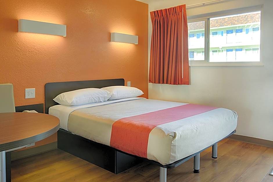 Motel 6-Mammoth Lakes, CA