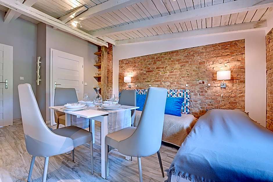 Kamienica Gdynia hotelowe komfortowe łóżka, plaża Orłowo molo