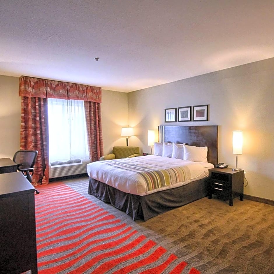 Country Inn & Suites by Radisson, Dearborn, MI