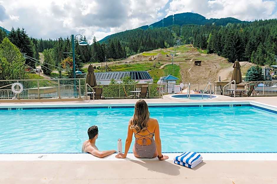 Pan Pacific Whistler Mountainside