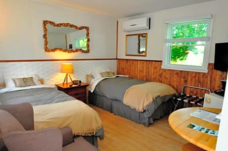 King or Twin Room with Lake View - Adults Only