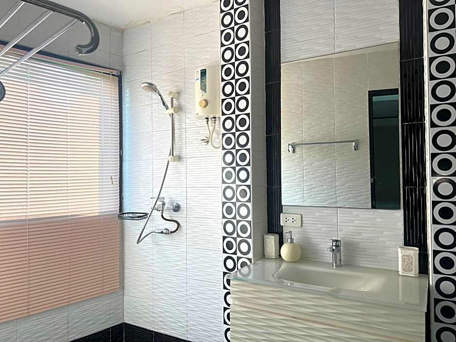 BKL Pool Villa Pattaya