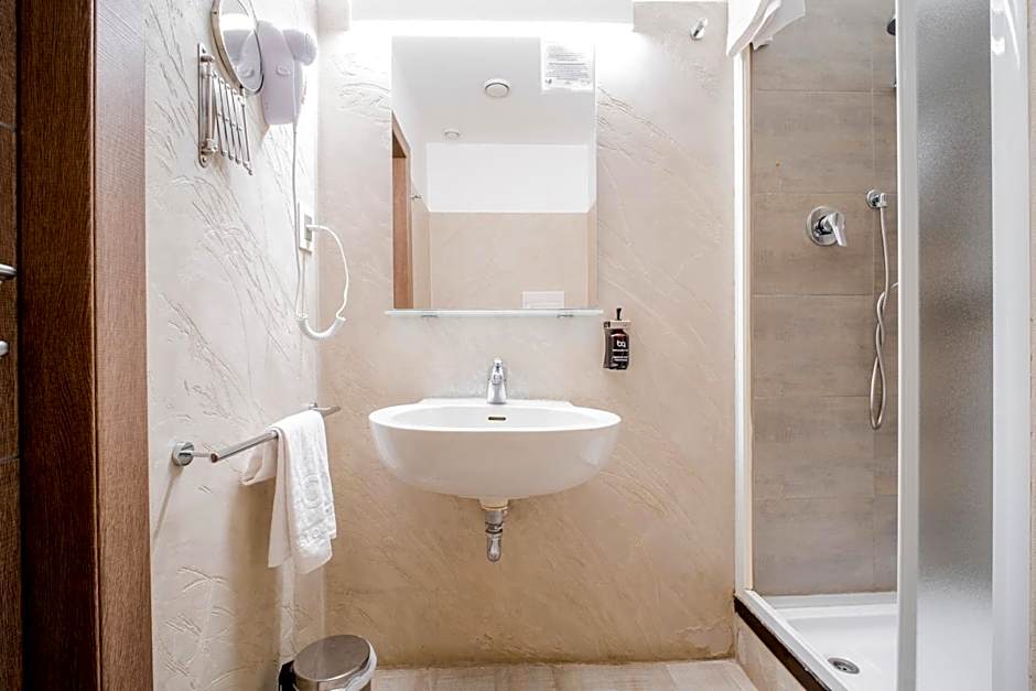 Best Quality Hotel Gran Mogol