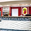 Super 8 by Wyndham Houston/NASA/Webster Area