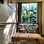 Beaumont Kew Hotel