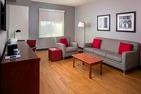 Deluxe Guest room, 1 King