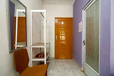 RedDoorz Syariah near Transmart Padang