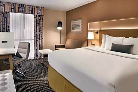 Business King Room - Non-Smoking