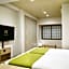 MONday Apart Premium UENO
