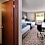 Crestwood Hotel