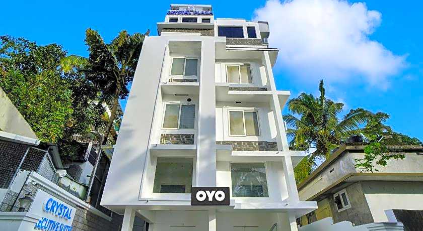 Super Hotel O Crystal Executive Suites