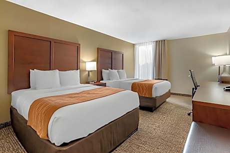 Queen Room with Two Queen Beds - Non-Smoking