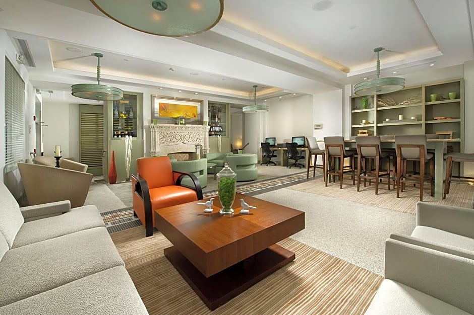 Hilton Garden Inn Miami South Beach