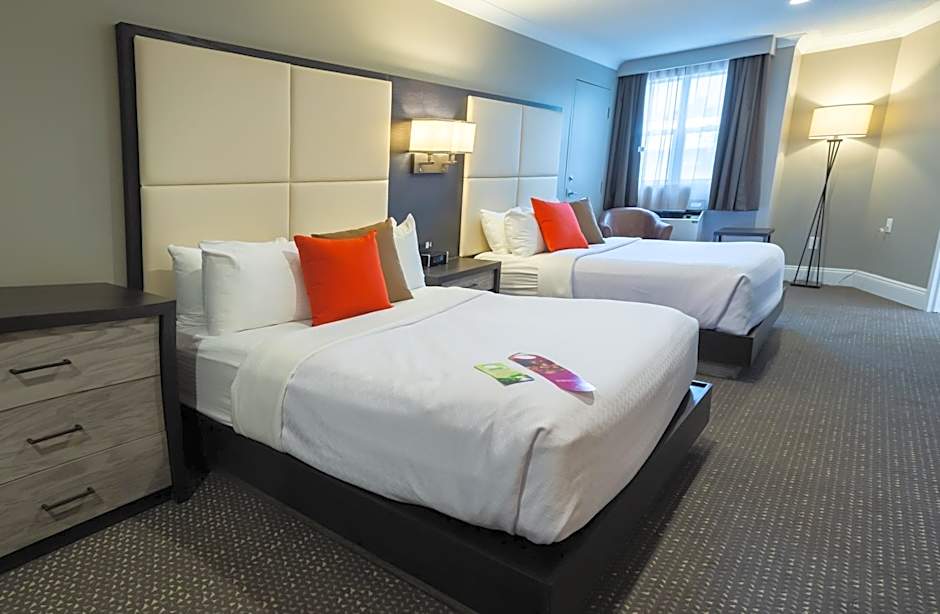 Crowne Plaza Fredericton Lord Beaverbrook By IHG