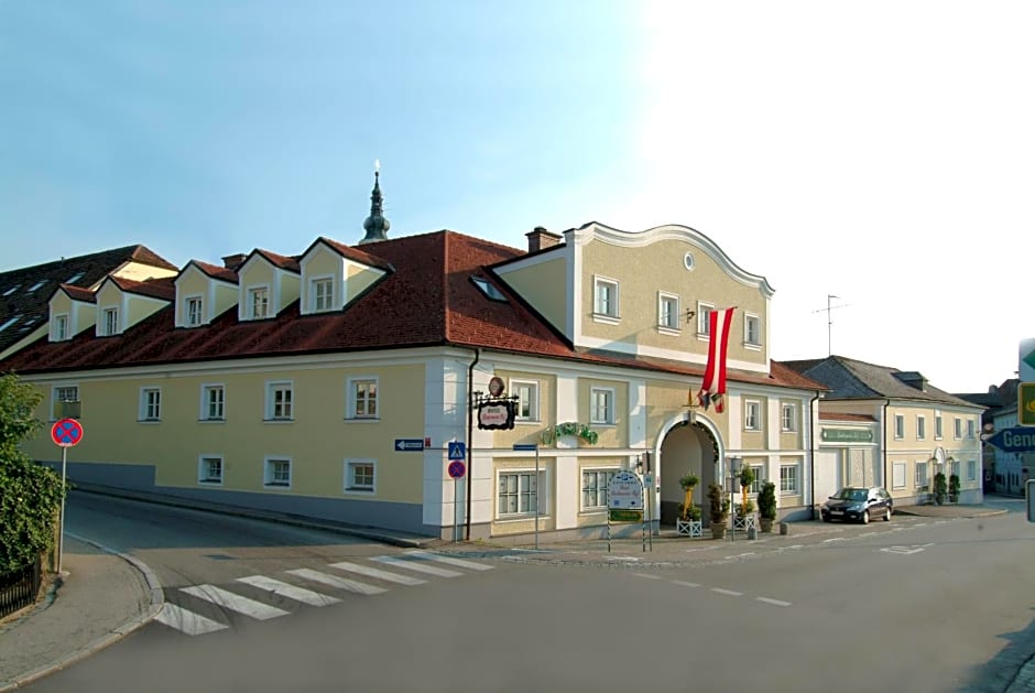 Hotel Biedermeier Hof