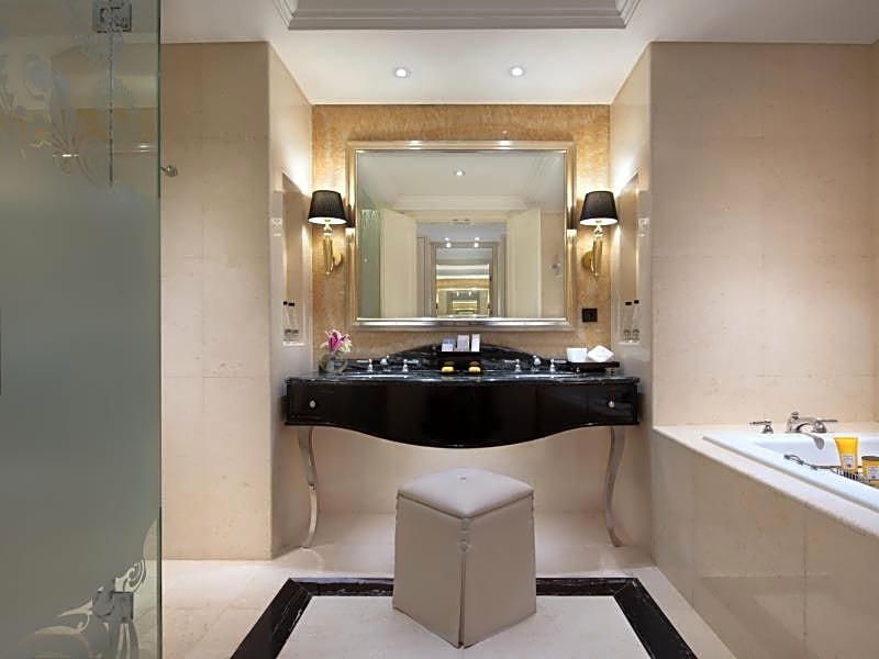 The Trans Luxury Hotel