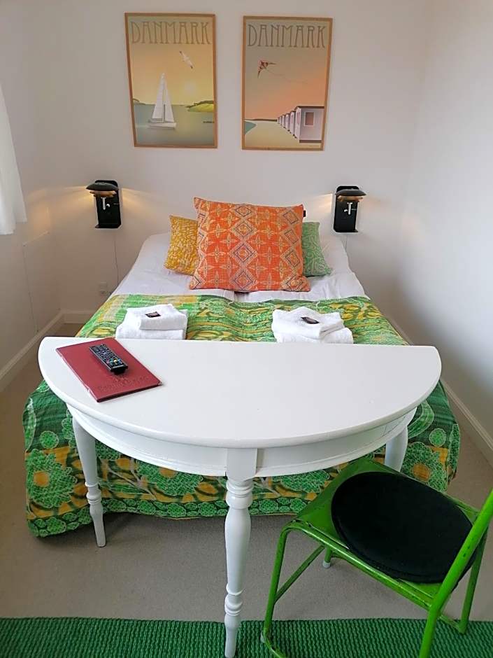 Femmasteren Hotel & Hostel