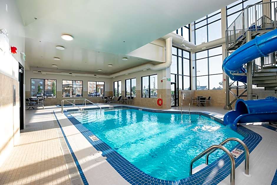 Holiday Inn Express Lethbridge Southeast By IHG