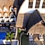 Java Hotel