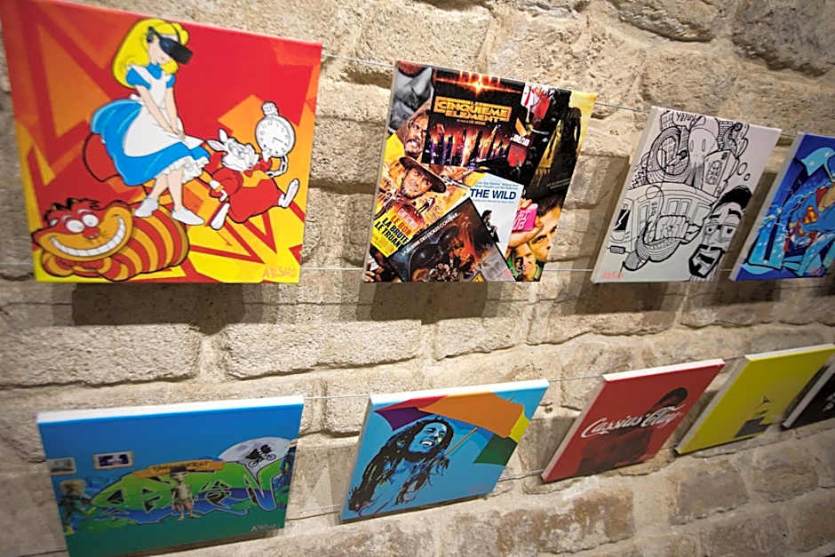 Absolute Hotel Paris République