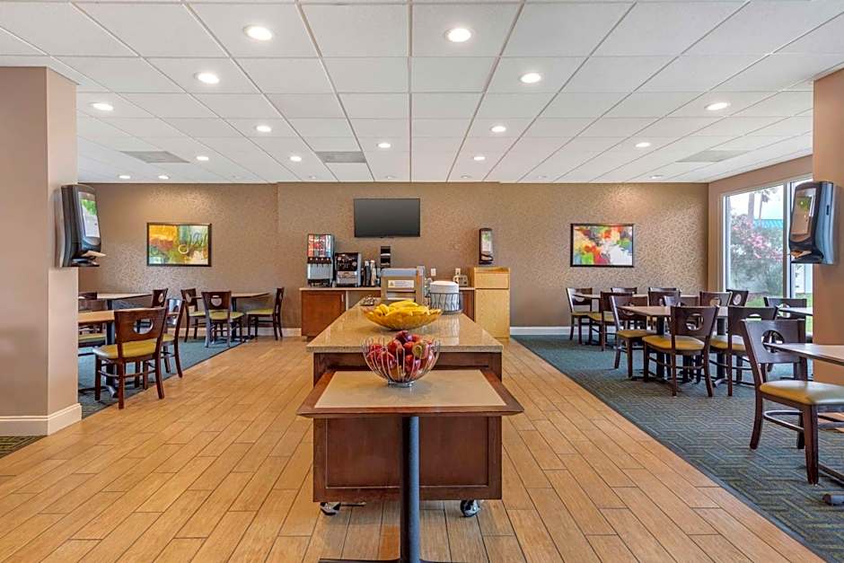 Best Western Ocean Beach Hotel & Suites