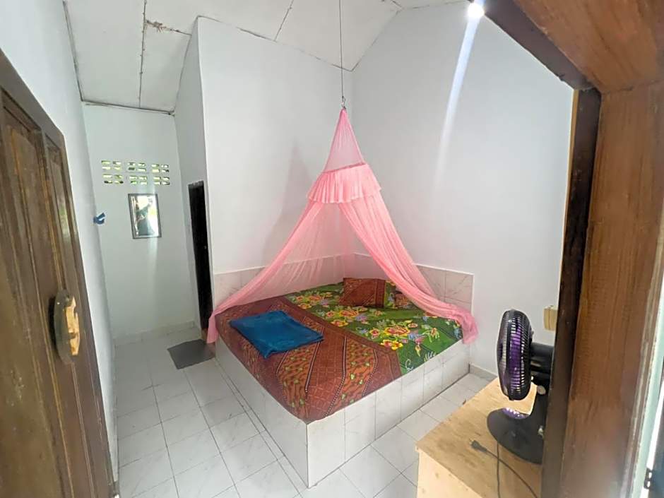 Umiyuki jungle tour only treking with us