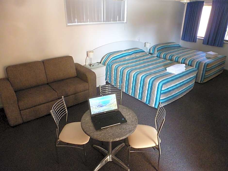 Aspley Carsel Motor Inn