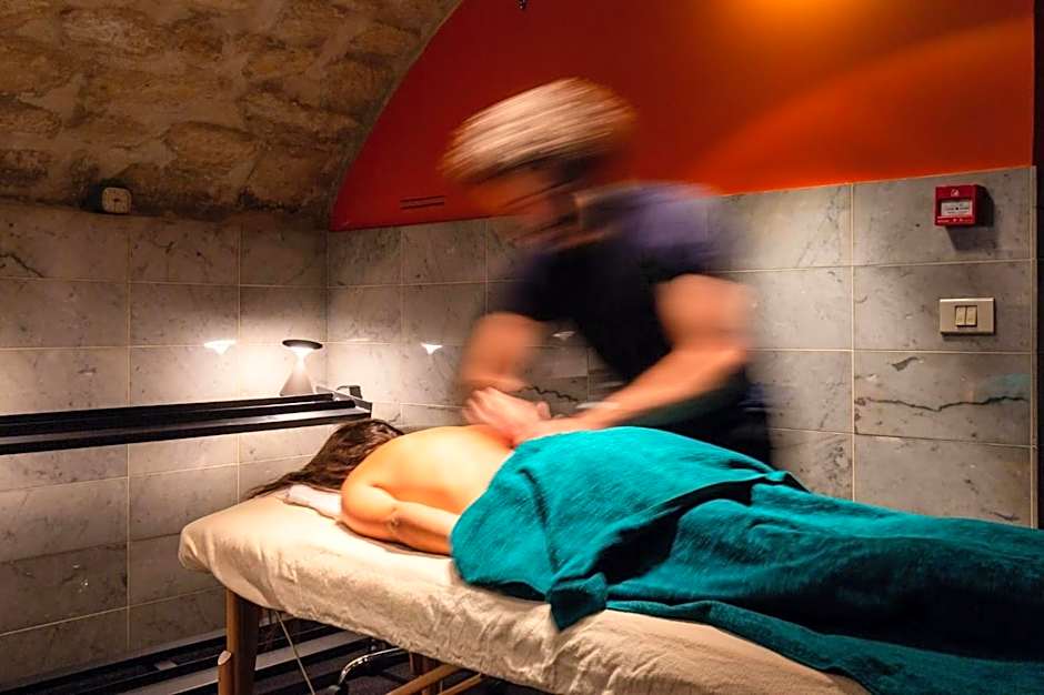 Golden Tulip Opera De Noailles