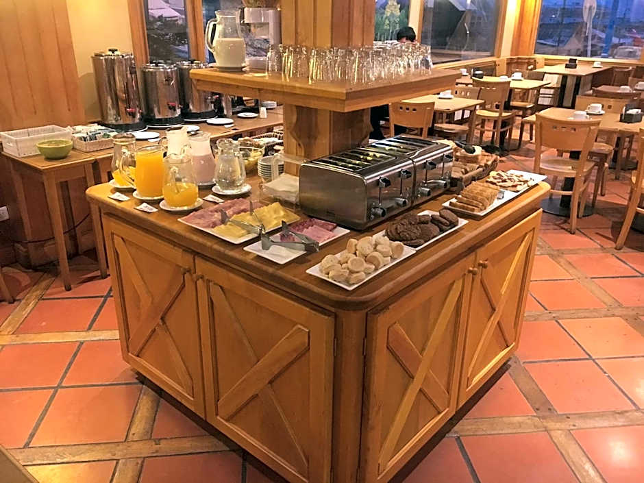 Del Bosque Apart Hotel