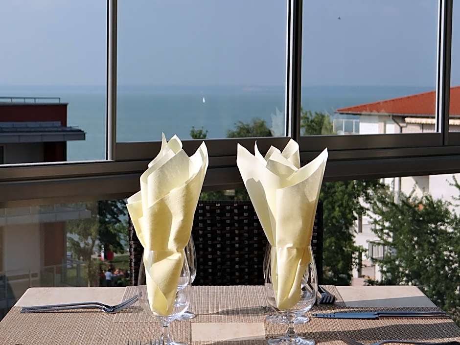 Luxury Hotel Siófok