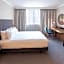 Holiday Inn High Wycombe M40 Jct.4 By IHG