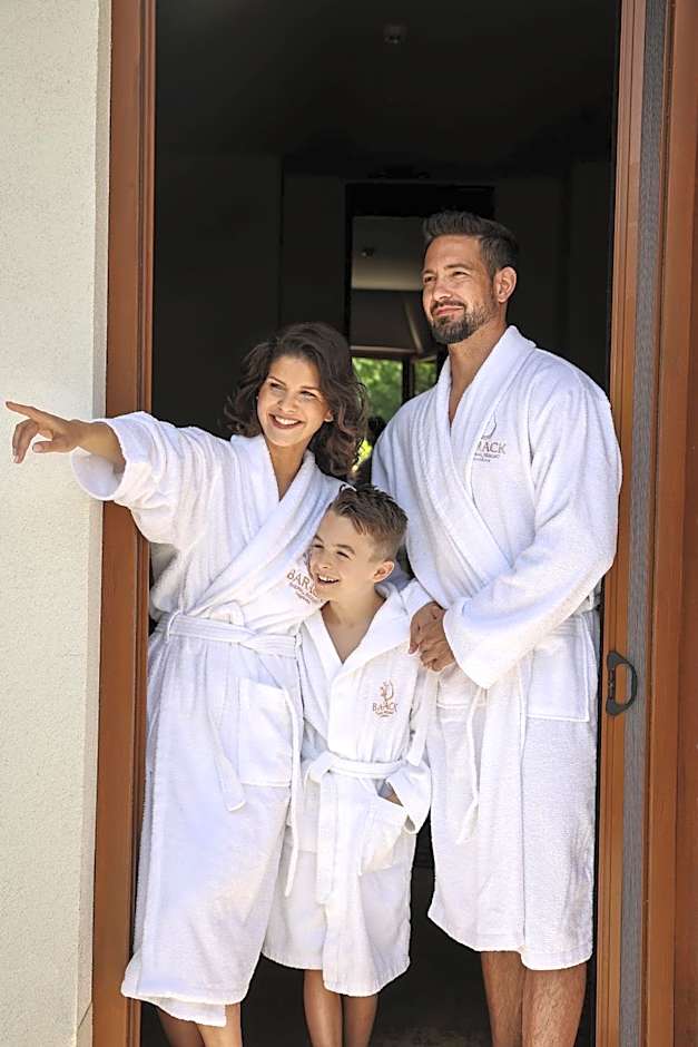 Barack Thermal Hotel and Spa