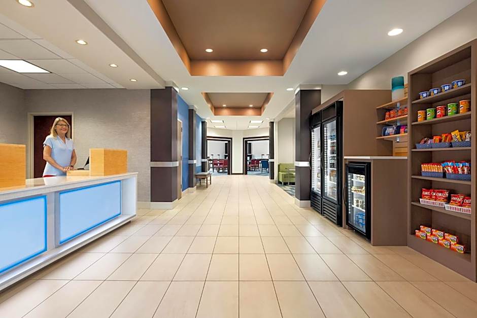 Holiday Inn Express Hotel and Suites Akron South-Airport Area By IHG