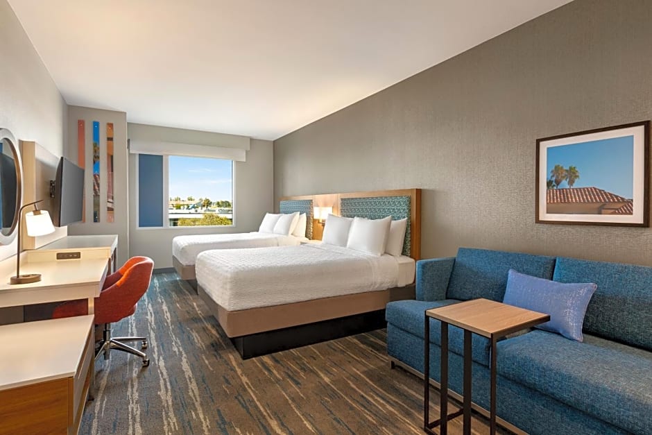 Hampton Inn & Suites San Mateo-San Francisco Airport