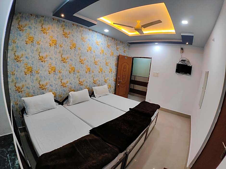 Raj Shanti Guest House Sarnath