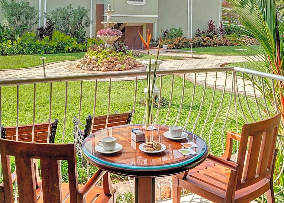 Club Mahindra Acacia Palms